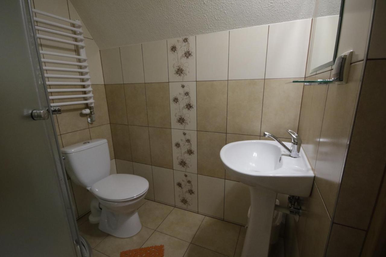 Pokoje Goscinne Staszelowka Ciche Male Exterior photo