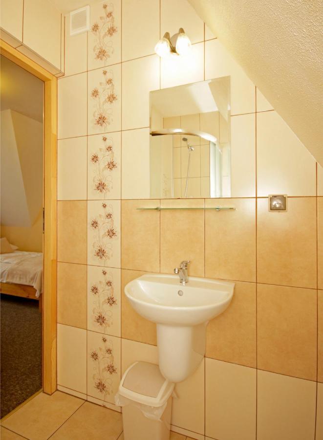 Pokoje Goscinne Staszelowka Ciche Male Exterior photo